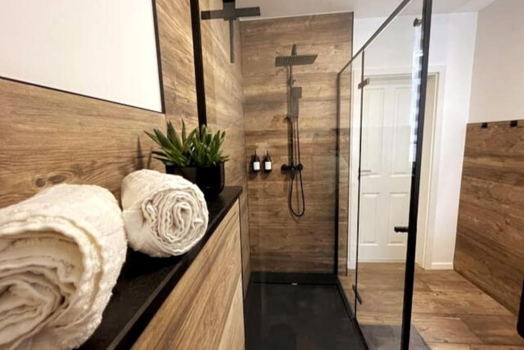 Ar Apartments III I 4 Pers I Modern I Schillerapartment Рудольштадт Екстер'єр фото